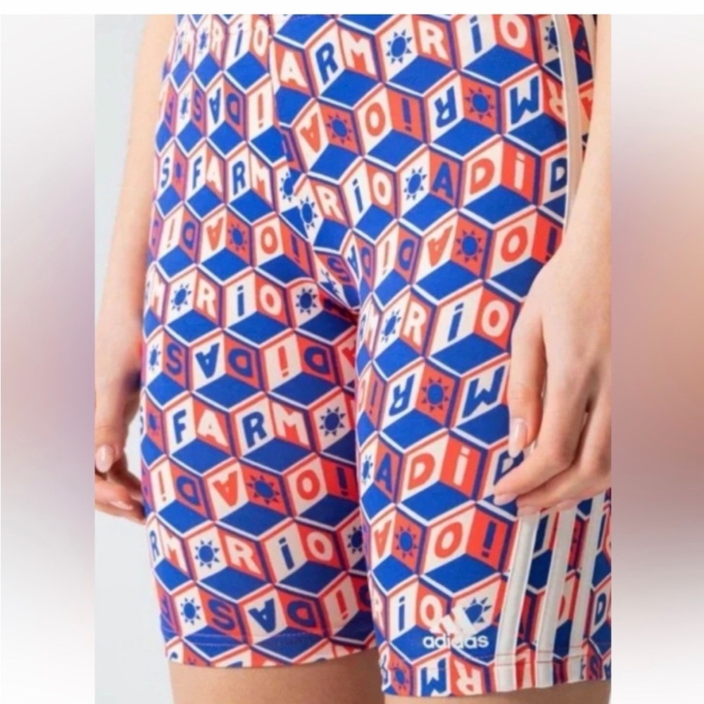 Adidas x FARM Rio Oasis Night Bike Shorts NWT | Women’s M | 9” Inseam